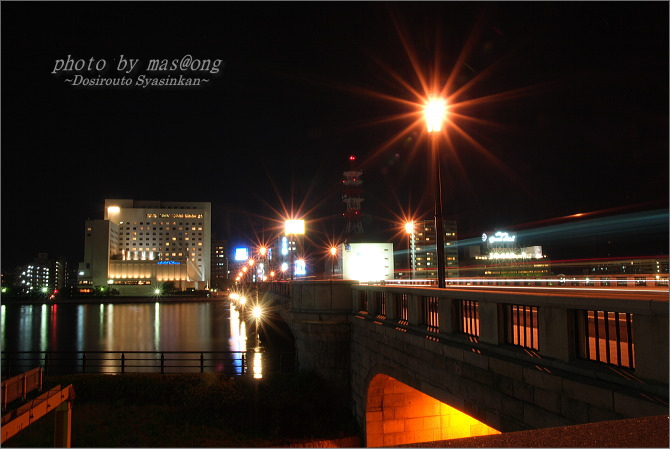 万代の夜景